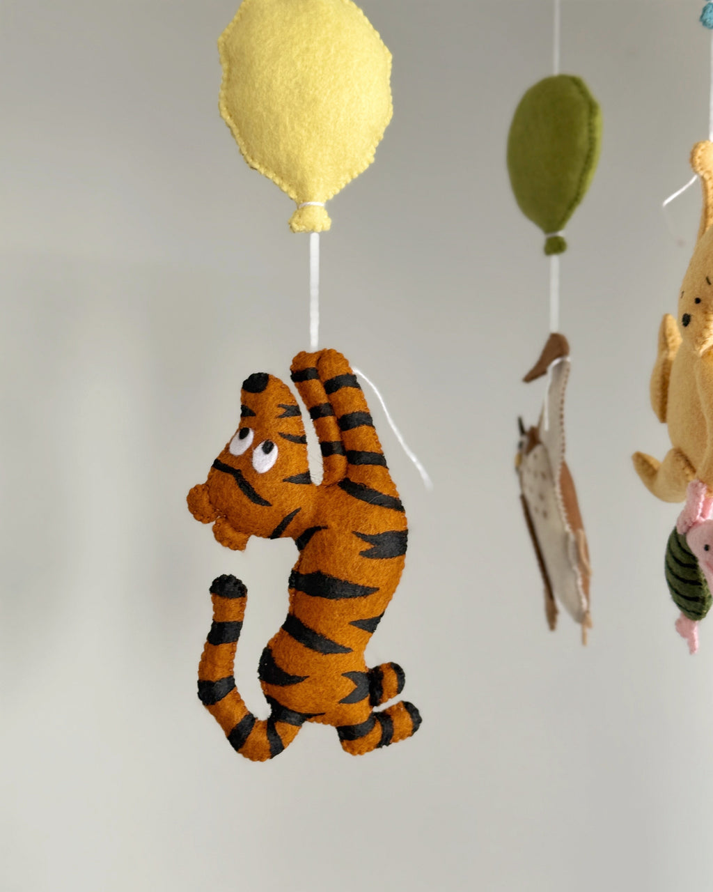 Pooh & Friends Baby Mobile