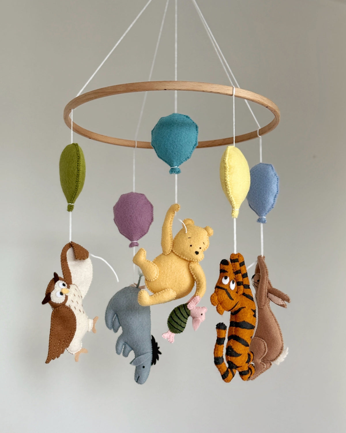 Pooh & Friends Baby Mobile
