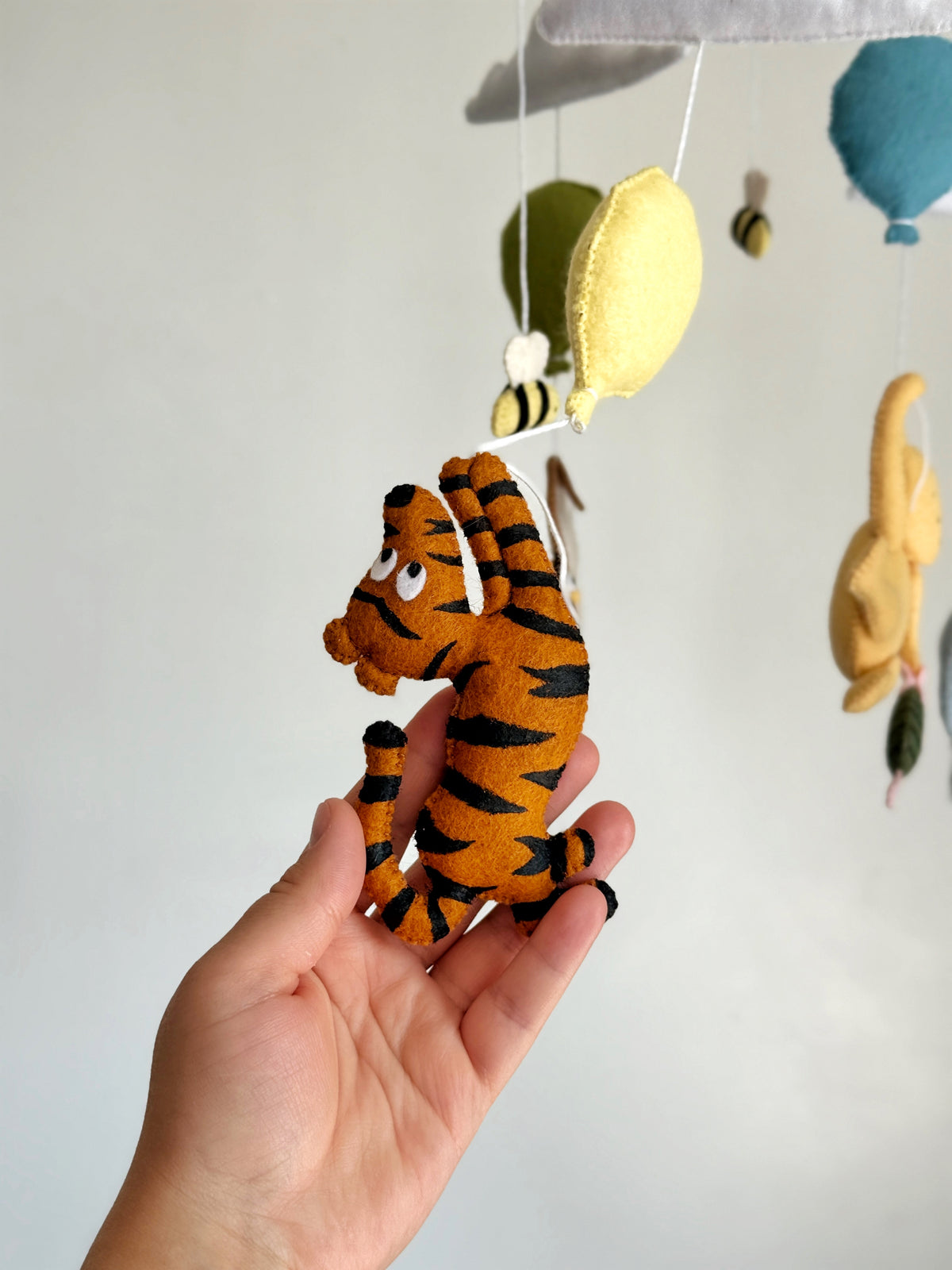 Pooh & Friends Baby Mobile with Bees & Clouds